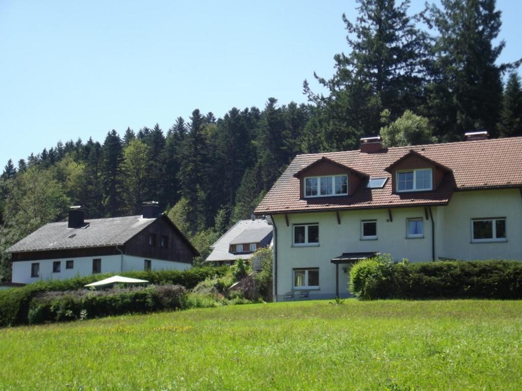 הינטרצארטן Ferienwohnung Eichhorn מראה חיצוני תמונה